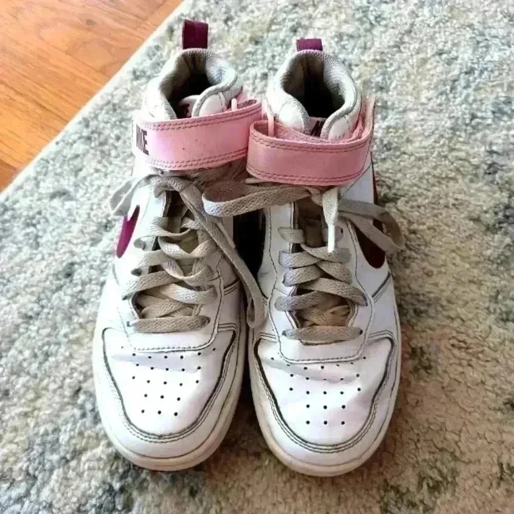 Nike Youth Court Borough Mid 2 White, Pink, and Burgundy Sneaker 4.5 Y